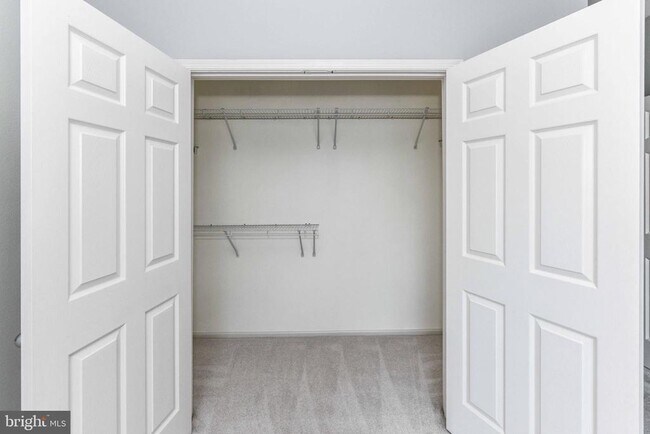 Building Photo - 3021 Nicosh Cir