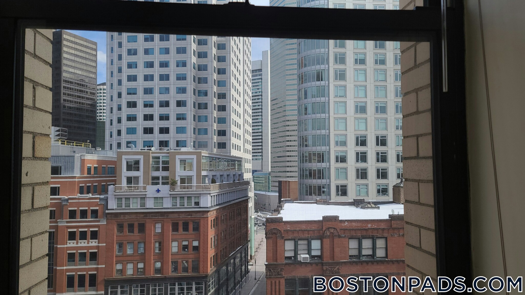 Building Photo - 81 Essex St