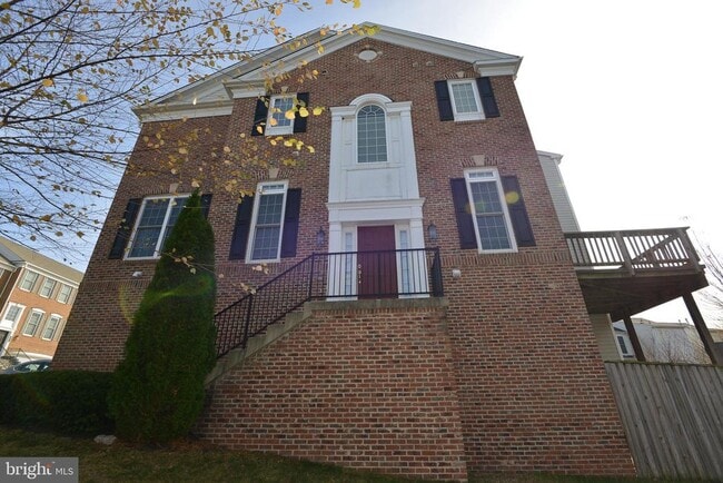 Building Photo - 9272 Laurel Ridge Crossing Rd