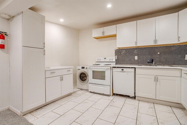 Building Photo - 1712 Fagan Dr