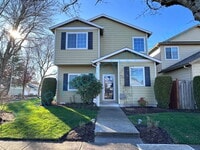 Building Photo - 20598 NE Shore View Dr