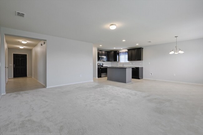 Building Photo - 1613 Waggoner Dr