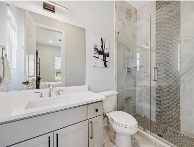 Building Photo - 6817 Davenport Divide Rd