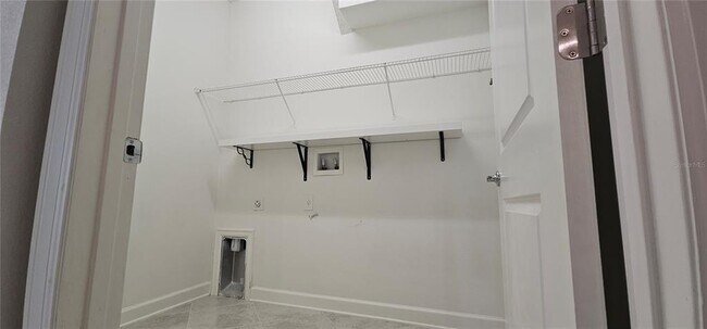 Building Photo - 1707 Snapper St