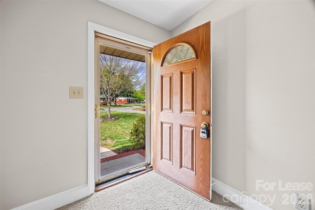 Building Photo - 4827 Harcourt Ln