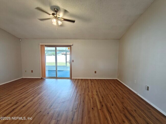 Building Photo - 1314 Cutlass Rd