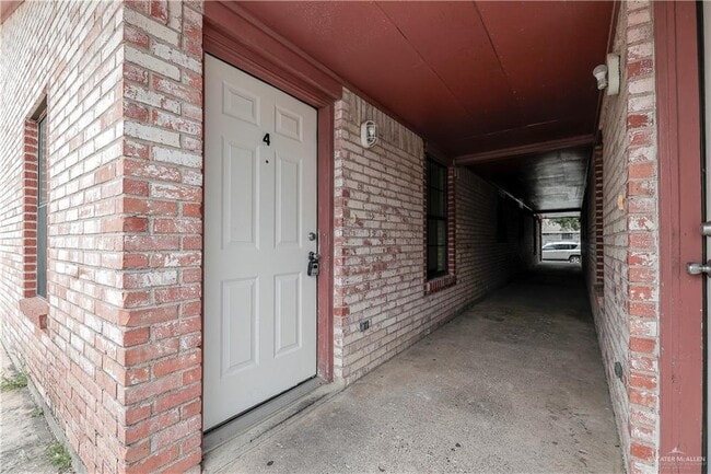 Building Photo - 12 S 31st St