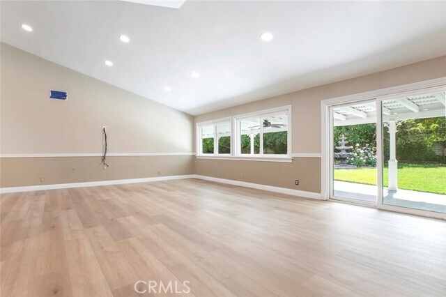 Building Photo - 10928 Meseta Dr