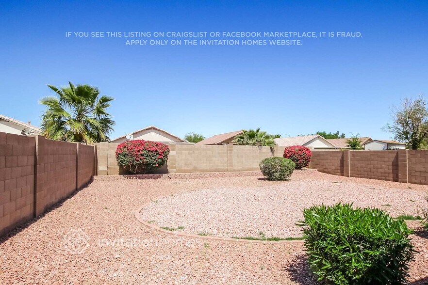 Building Photo - 15008 W Calavar Rd