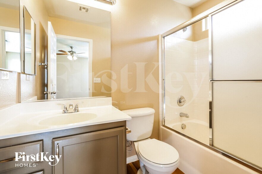 Building Photo - 7872 Juniper Forest St