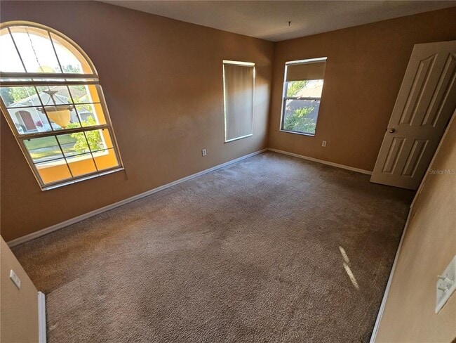 Building Photo - 1881 Strathmore Cir