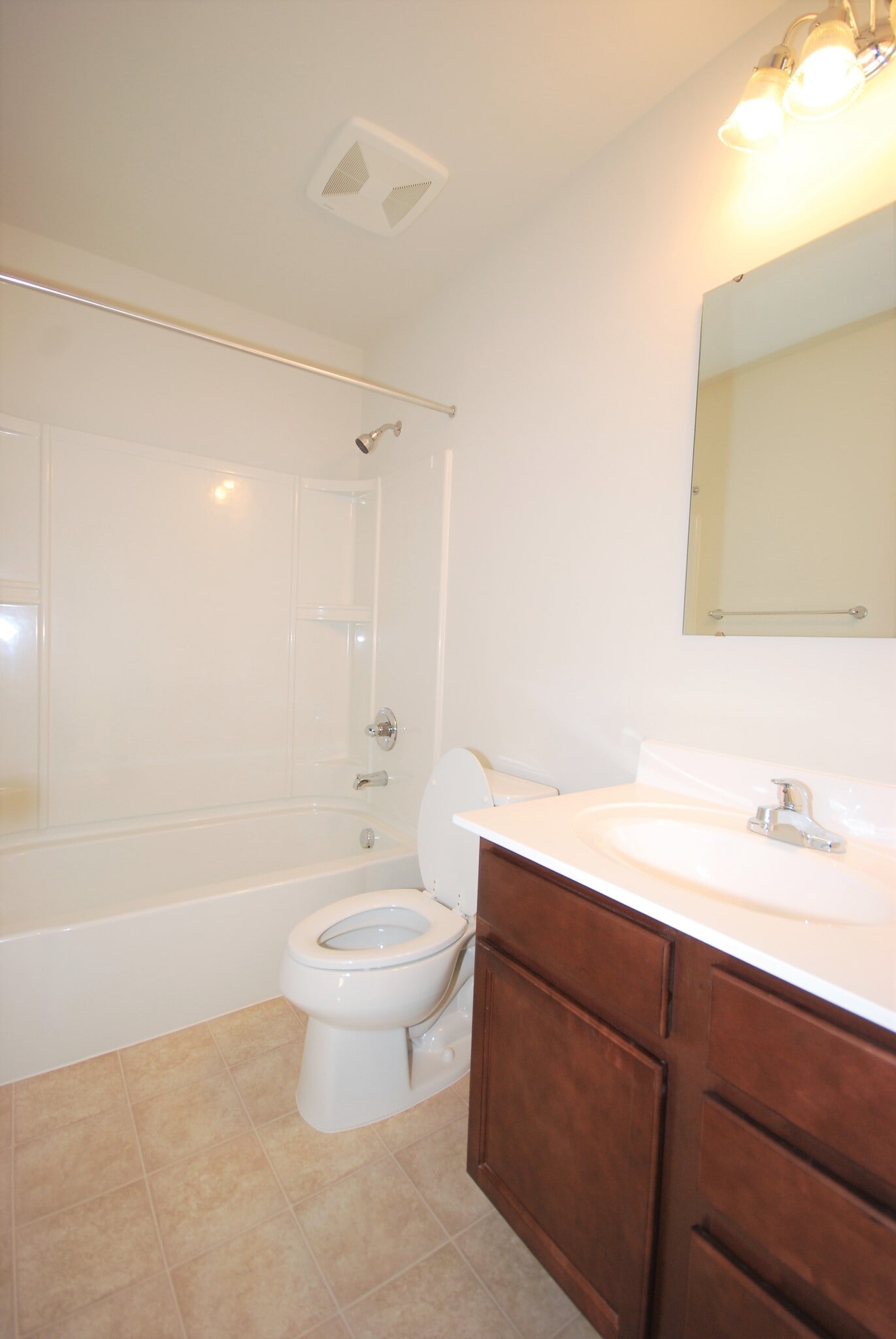 Building Photo - 293 Sage Circle
