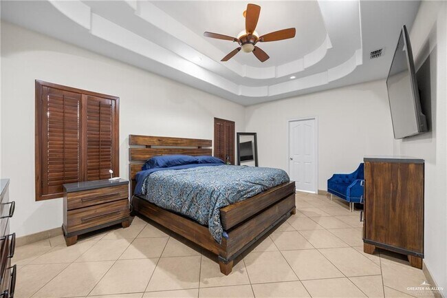 Building Photo - 29 Sun Chase St