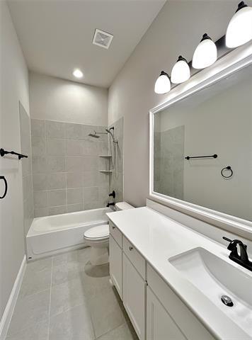 Building Photo - 1904 Shaila Dr