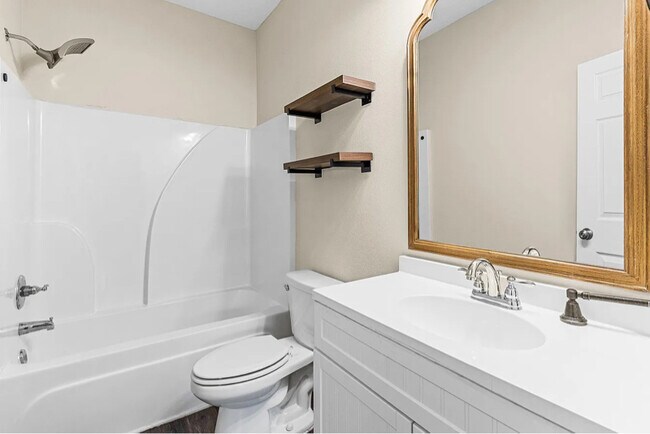 Building Photo - 3229 Atlas Dr