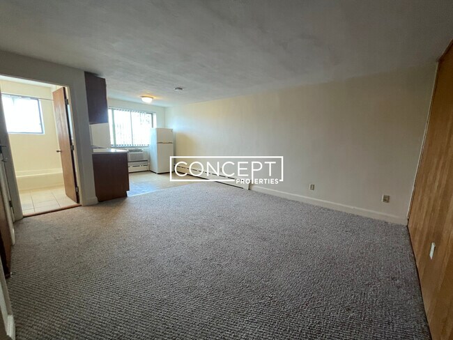 Building Photo - 9 Chester St