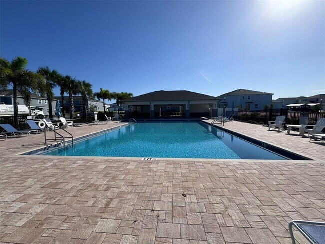 Building Photo - 2710 Fetching Trl