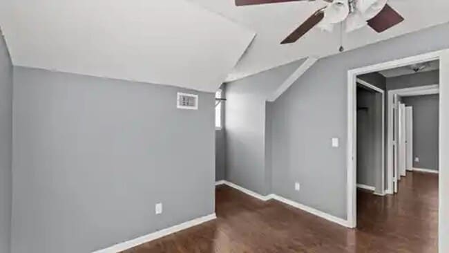 Building Photo - Davenport 3 Bedroom 2 Bathroom Corner Lot!!!