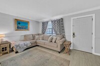 Building Photo - 312 Bream Ave