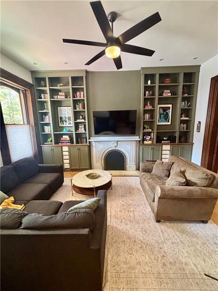 Building Photo - 1108 Sheffield St