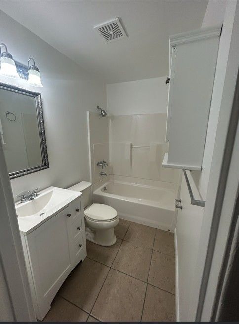 Building Photo - 3544 Colleen Dr