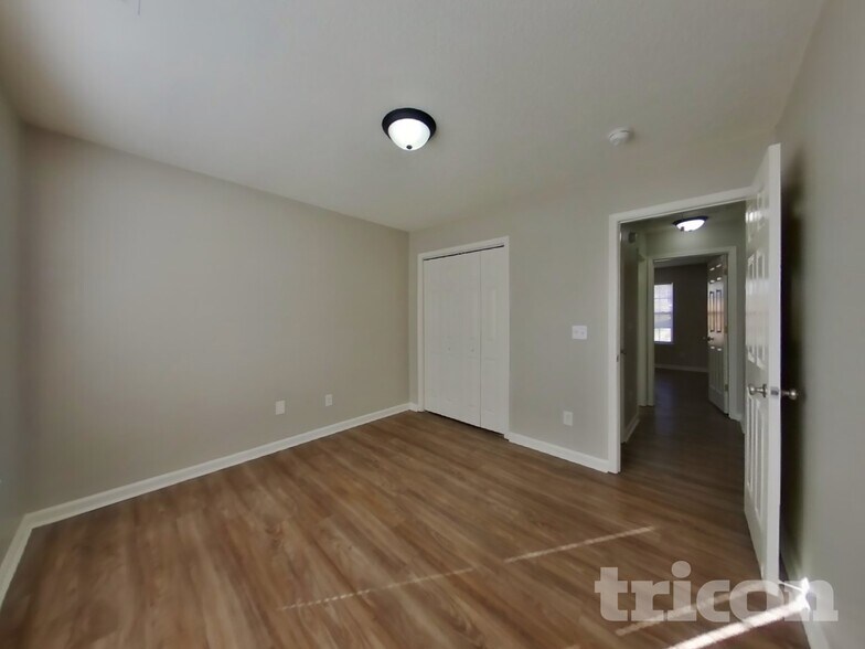 Building Photo - 3428 Nevin Brook Rd