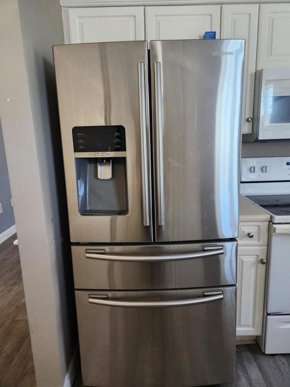 Building Photo - 302 Kiskadee Loop