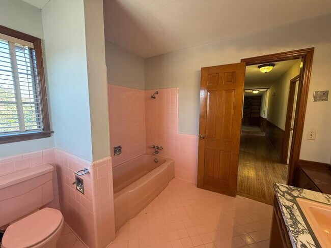 Building Photo - 3601 NW 62nd St