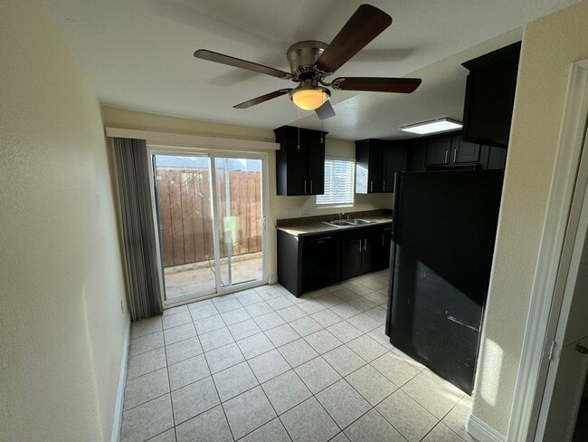 Building Photo - Greenfield Area