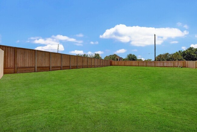 Building Photo - 7802 Bel Fiore Dr