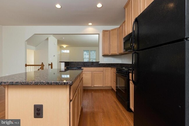 Building Photo - 4548 Alliance Way