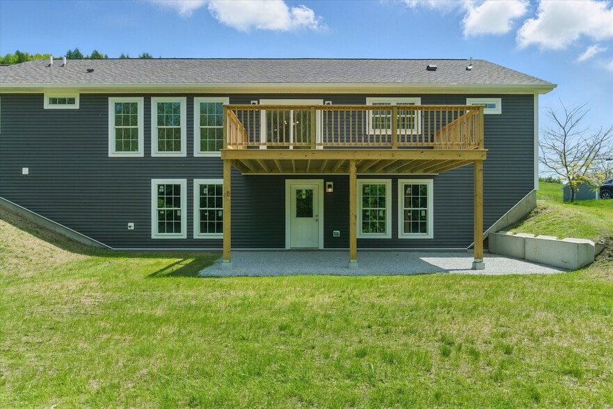 Building Photo - 542 Partridge Farm Rd