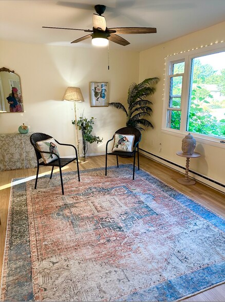 Living Room - 91 Faith St