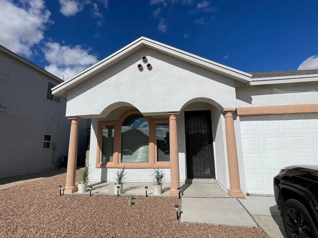Primary Photo - RECENTLY BUILT MODERN EASTSIDE HOME