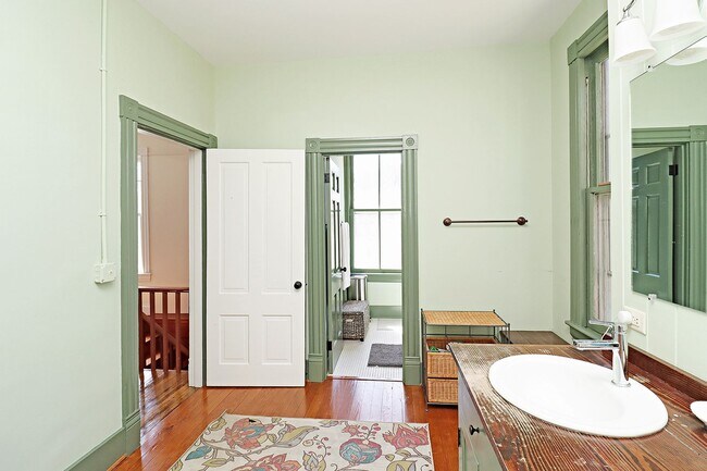 Building Photo - Beautifully Restored Ivy Residence, Fully Furnished with Utilities Included