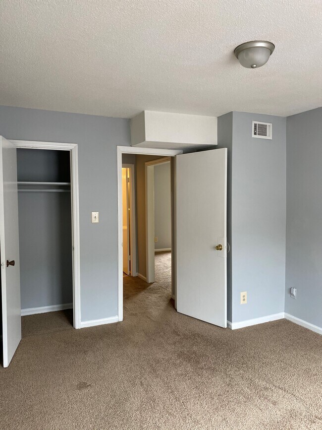 429 Lambeth Dr 429 Lambeth Dr Charlotte NC 28213 Apartment Finder