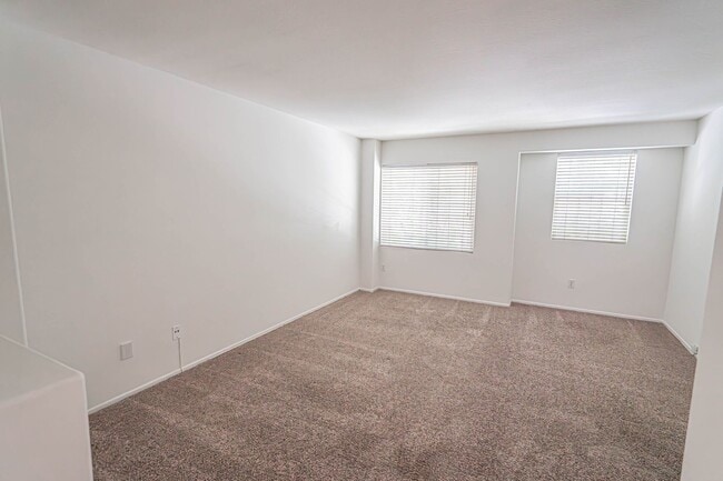 Building Photo - The Palisades -  3 Bedroom Townhome for Rent in Stevenson Ranch!