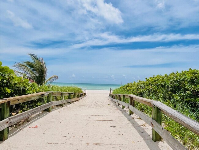 Building Photo - 8233 Harding Ave