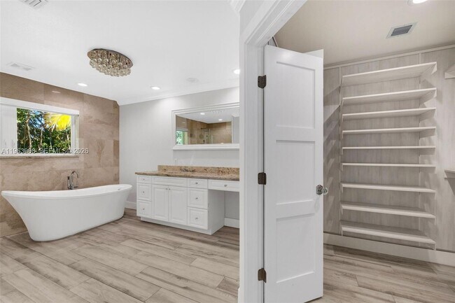 Building Photo - 10110 SW 66th St