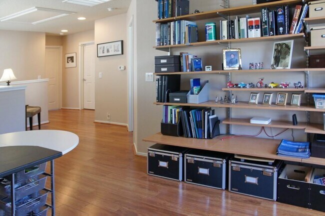 Building Photo - 13600 Breton Ridge St