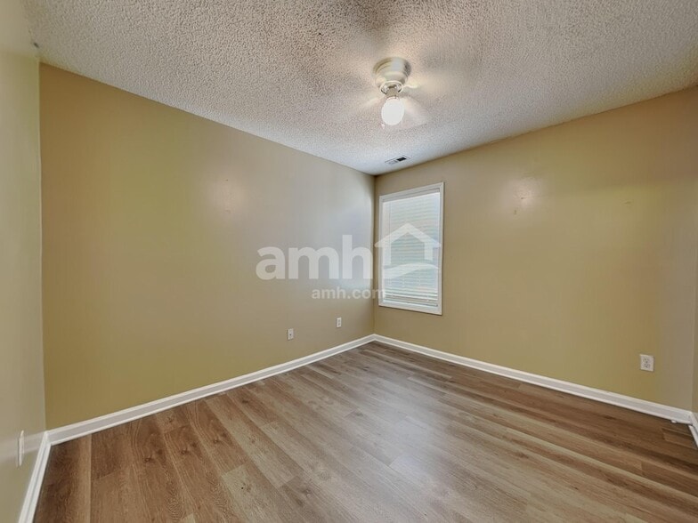 Building Photo - 2208 Tucca Way