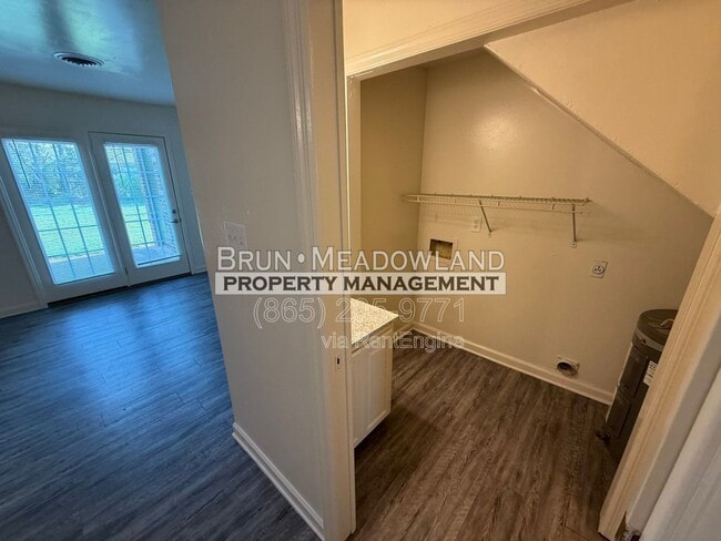 Building Photo - 9116 Parktop Ln NW