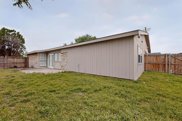 Building Photo - 5217 Aberdean Trail