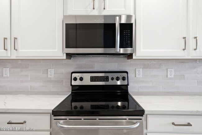 Building Photo - 6726 White Blossom Cir