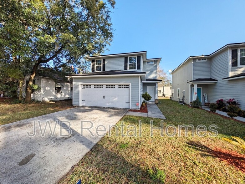Primary Photo - 3013 Belden St