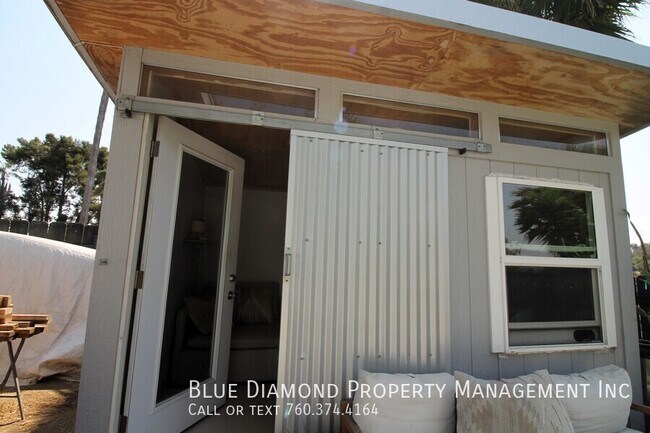 Building Photo - 134 Santa Clara Dr
