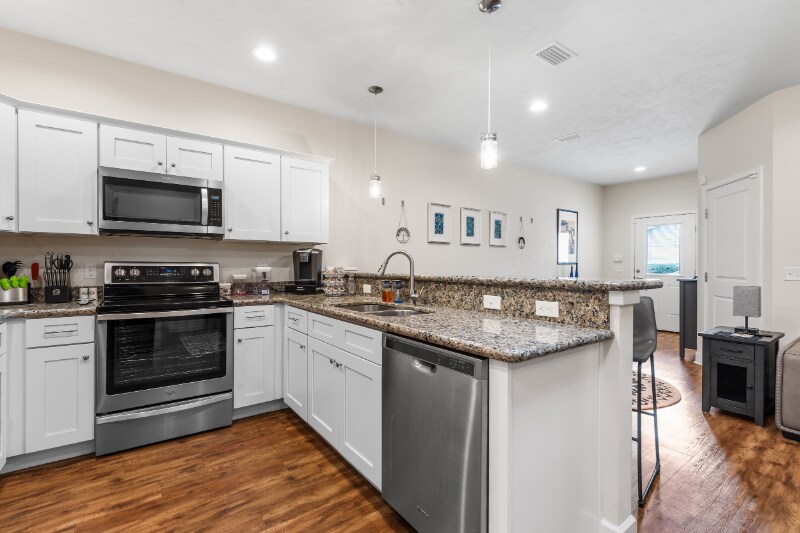 Building Photo - 10773 NW 65 Way