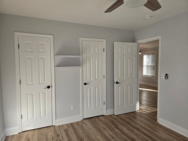 Building Photo - 917 S 11th St