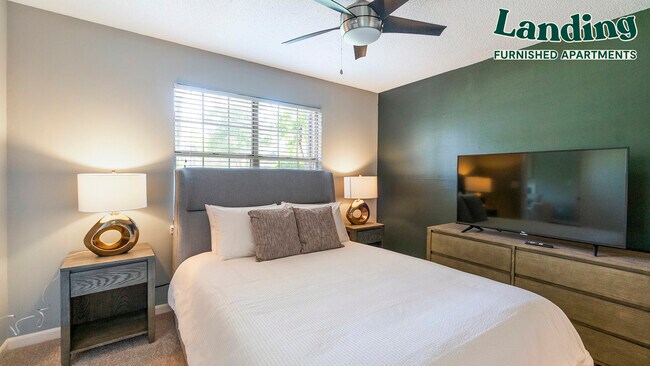 Building Photo - 1008 Village Green Crossing