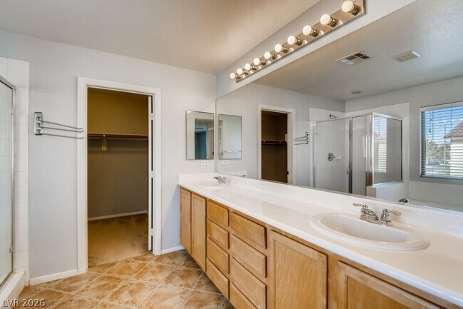Building Photo - 9294 Eaton Creek Ct